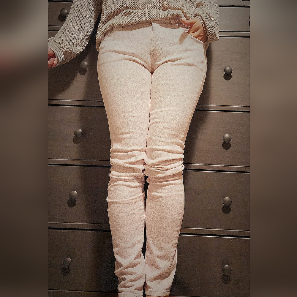Uniqlo Jeans (pastel pink floral)